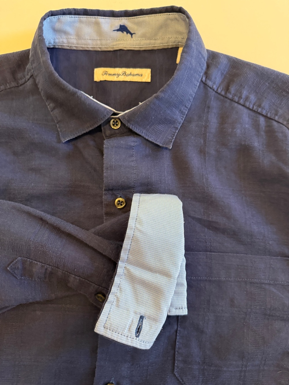 Tommy Bahama Men’s Long Sleeve Shirt – Size Large – Navy Blue – Linen Blend - Picture 7 of 15